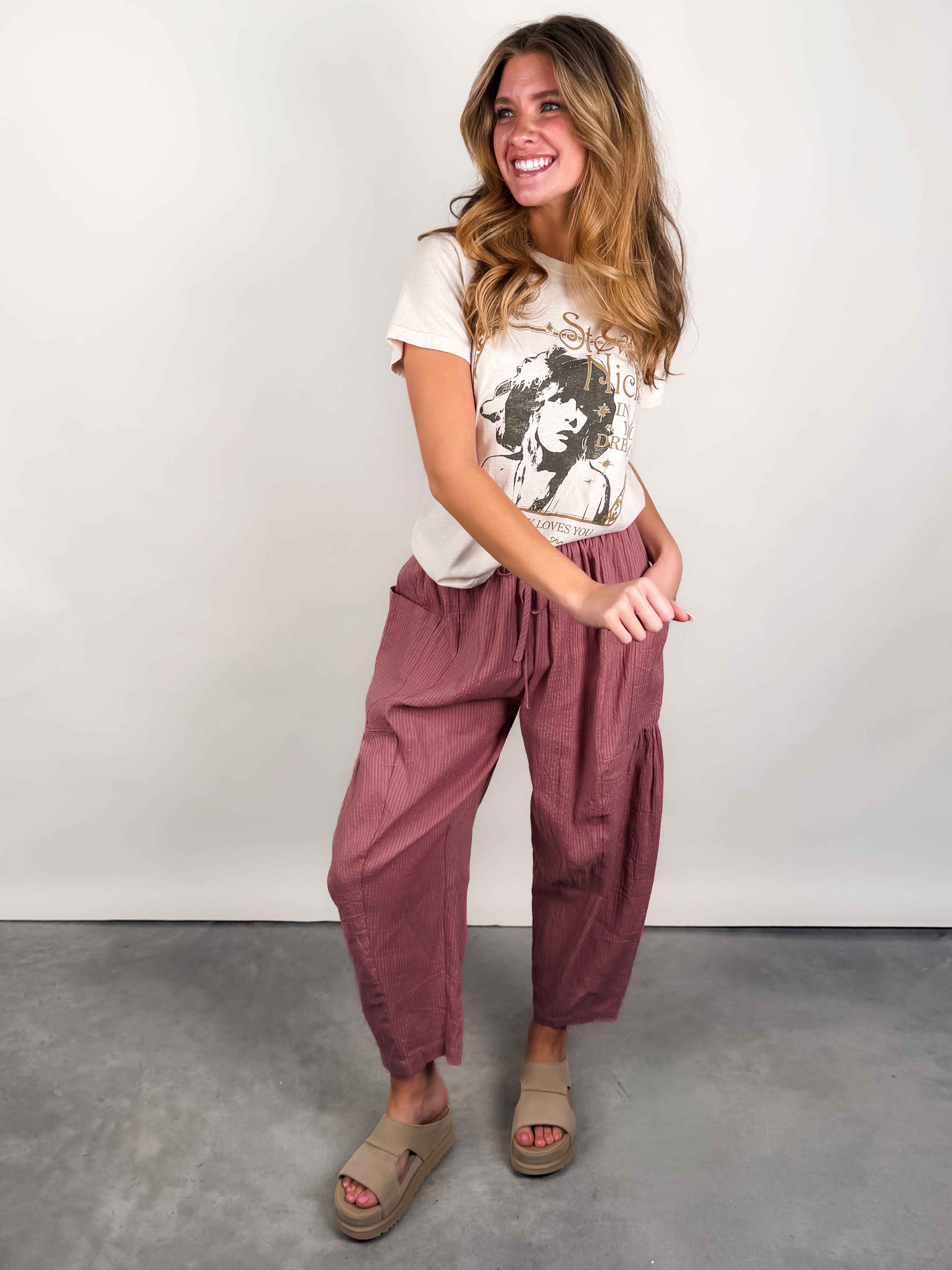 Cracks In The Sidewalk Pants Look image