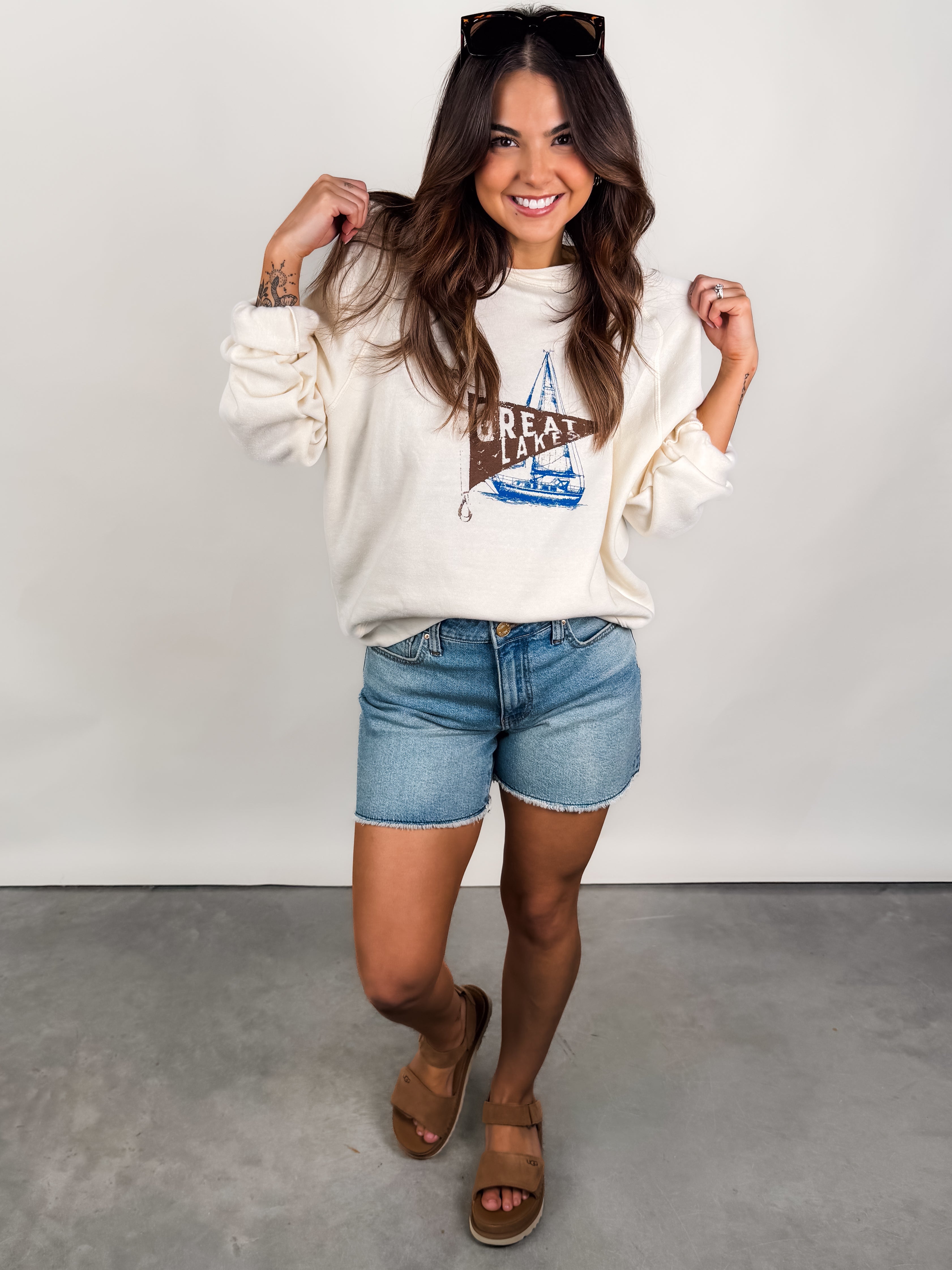 Great Lakes Raglan Crew Look image