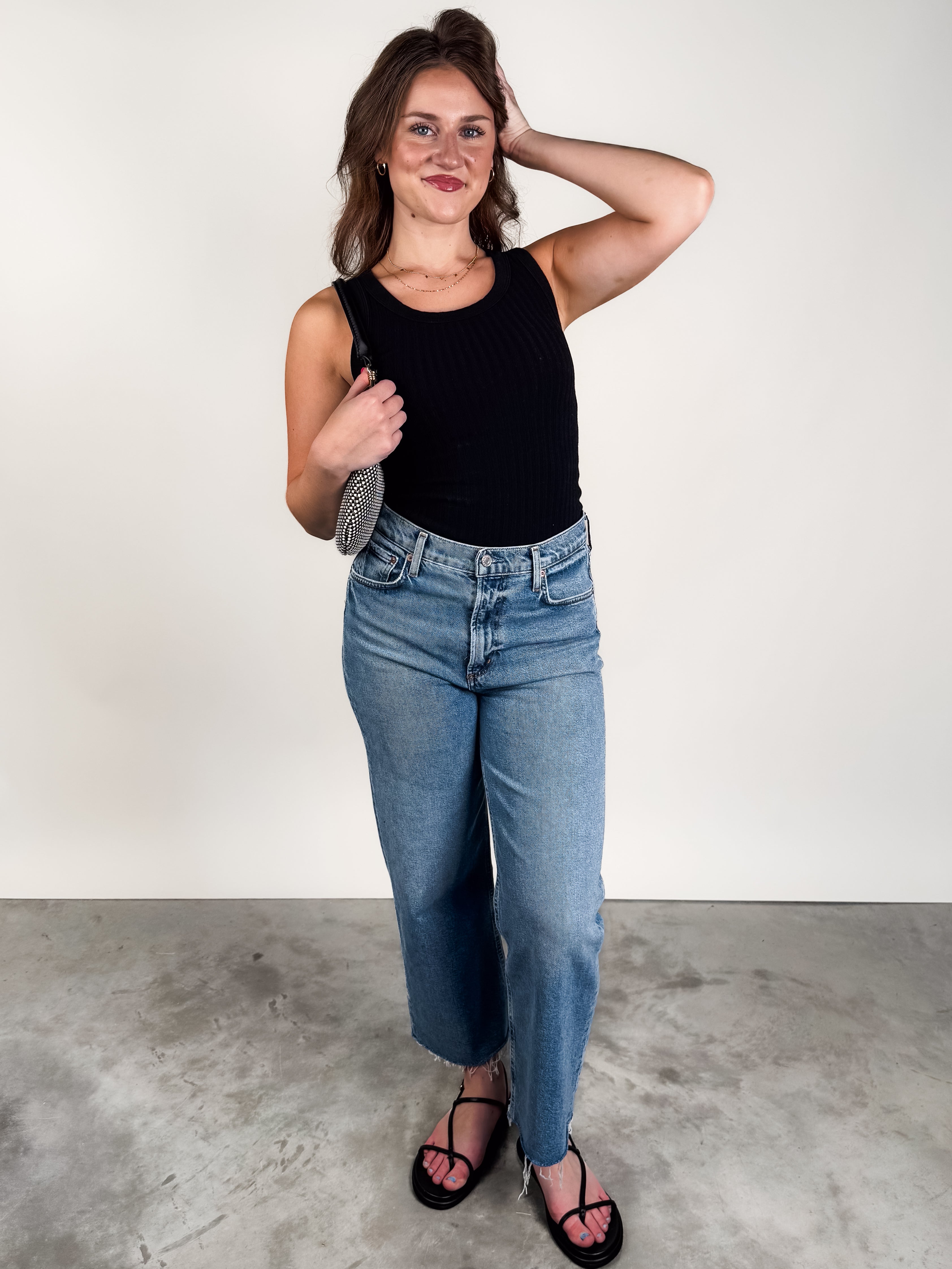 Select Tank Look image