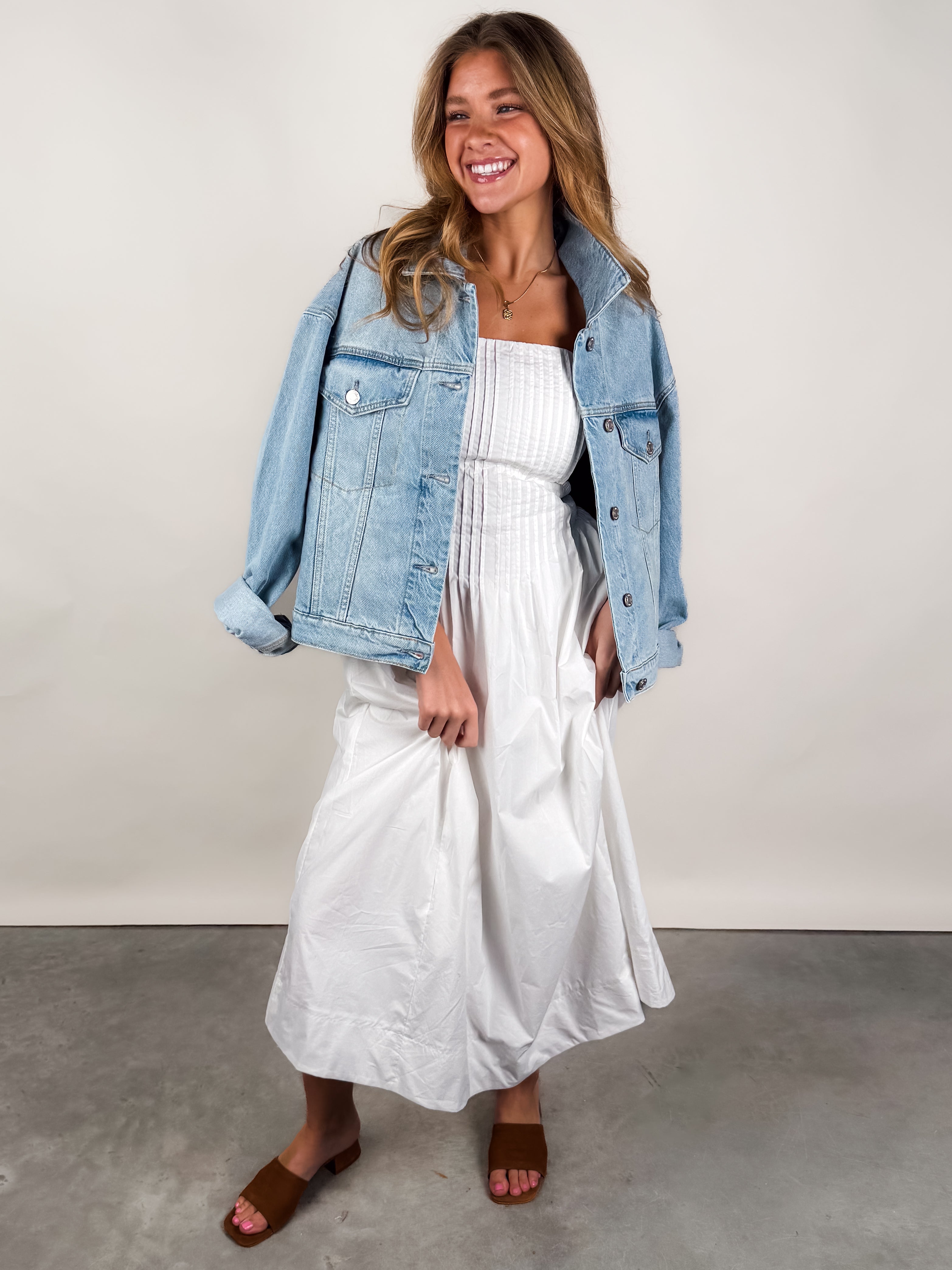 Pretty Mama Dress Look image