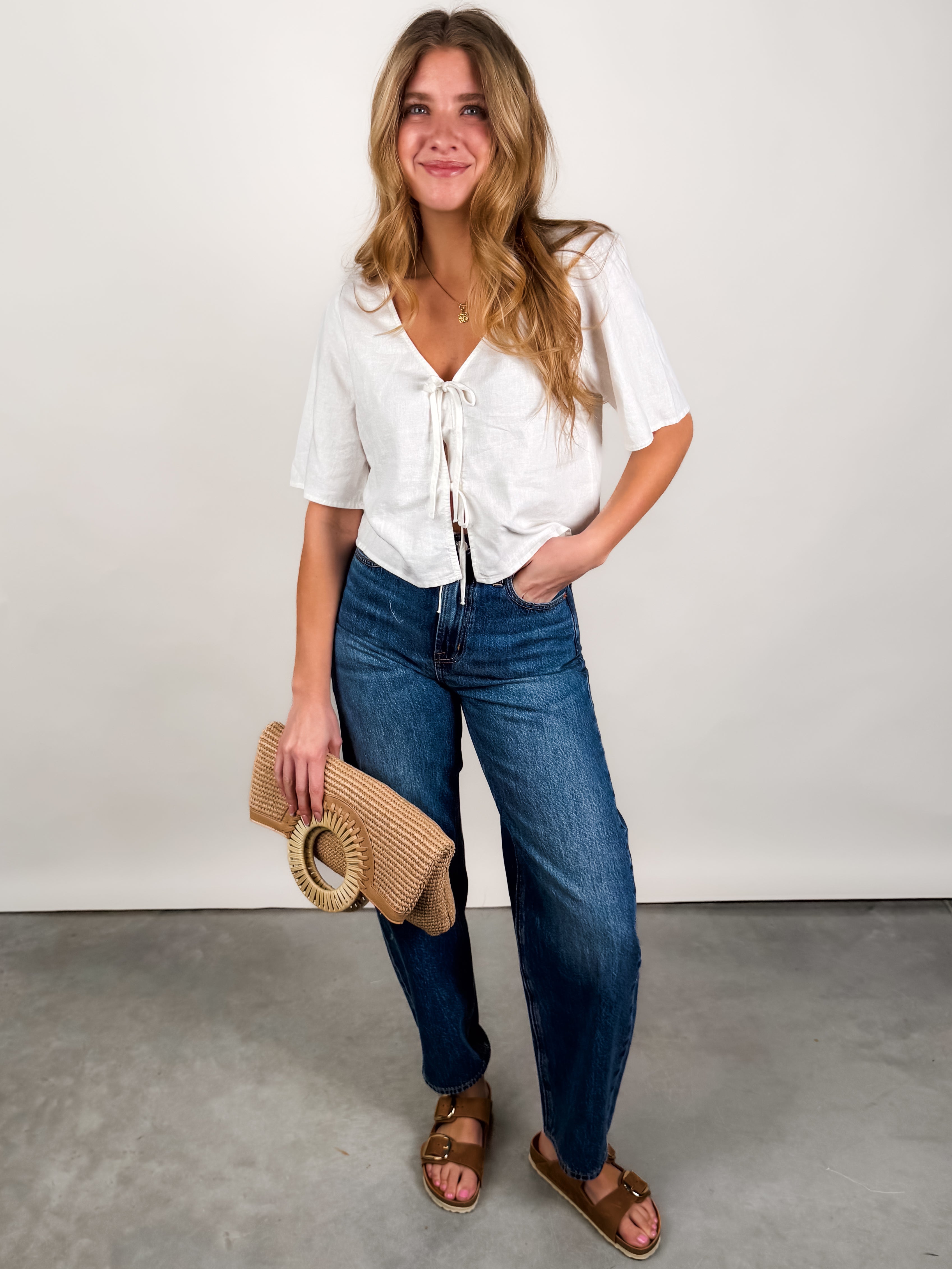La Belle Linen Top Look image