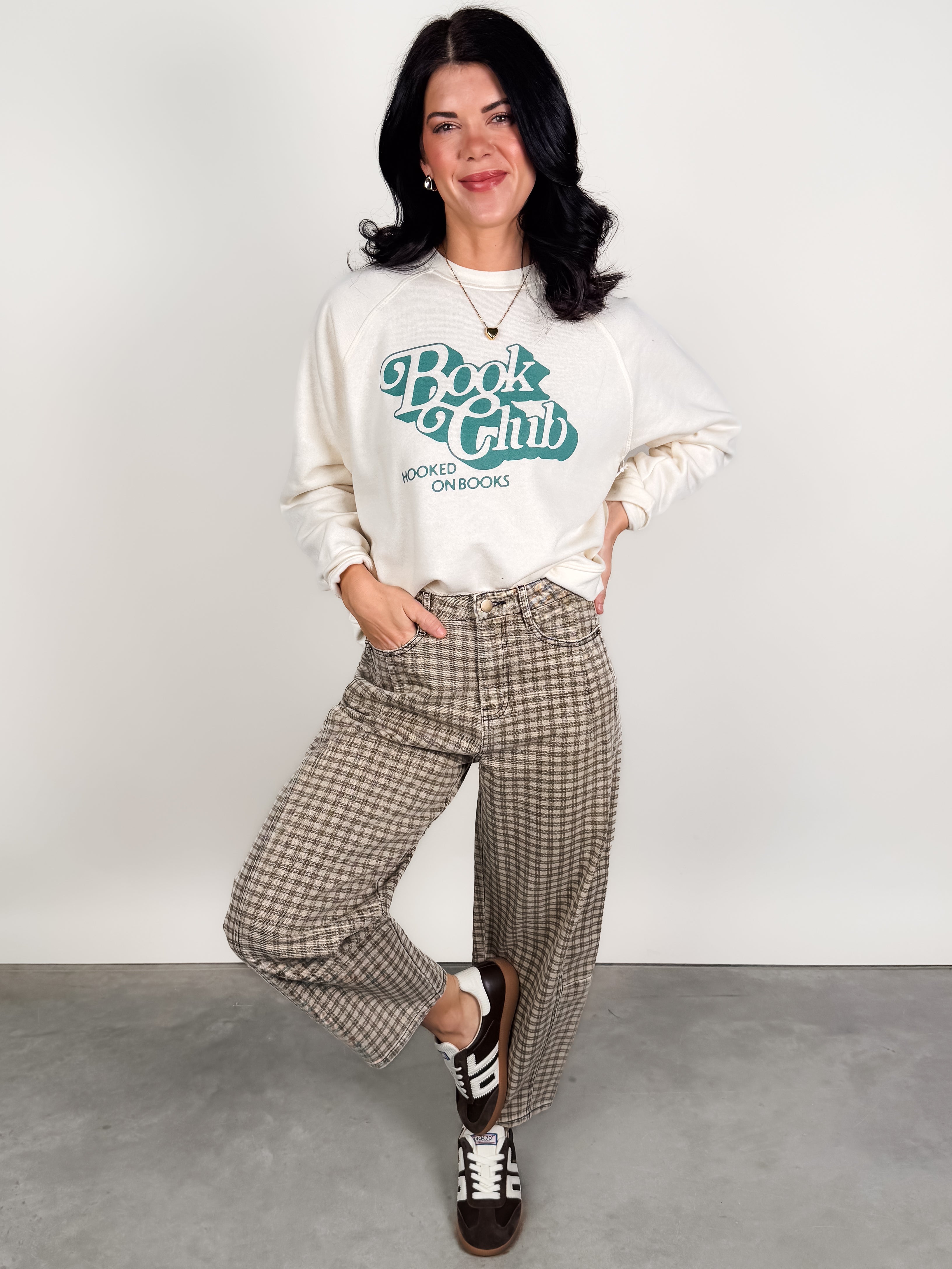 Book Club Raglan Crew Look image