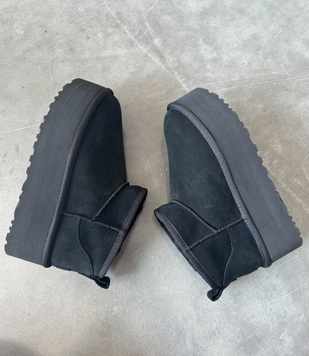 Women's Classic Ultra Mini Platform Out of Town