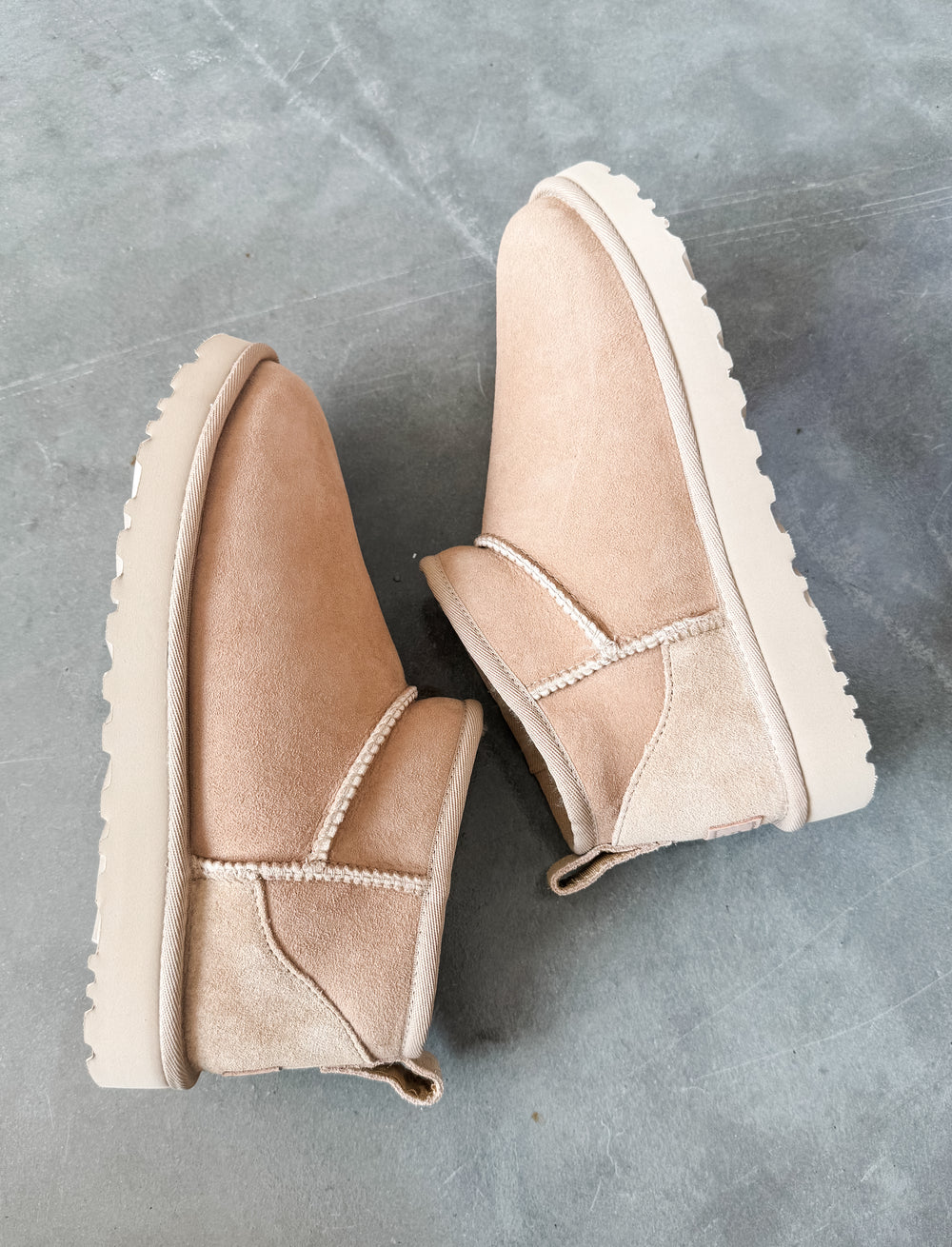 Women's Classic Ultra Mini Out of Town