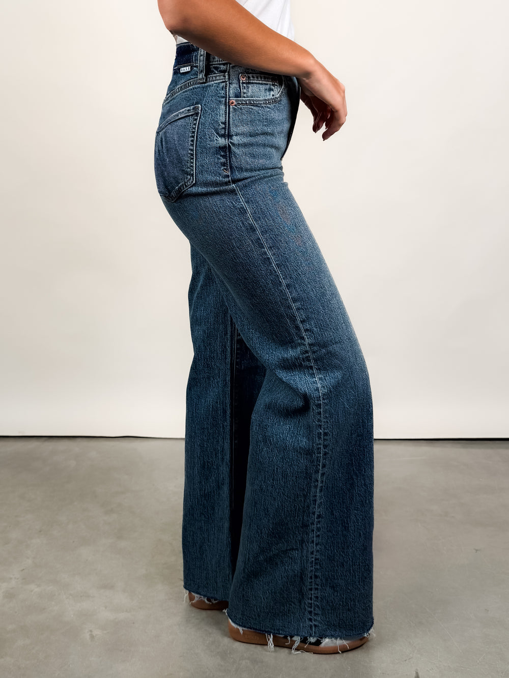 Far Out High Rise Wide Leg in Stunner