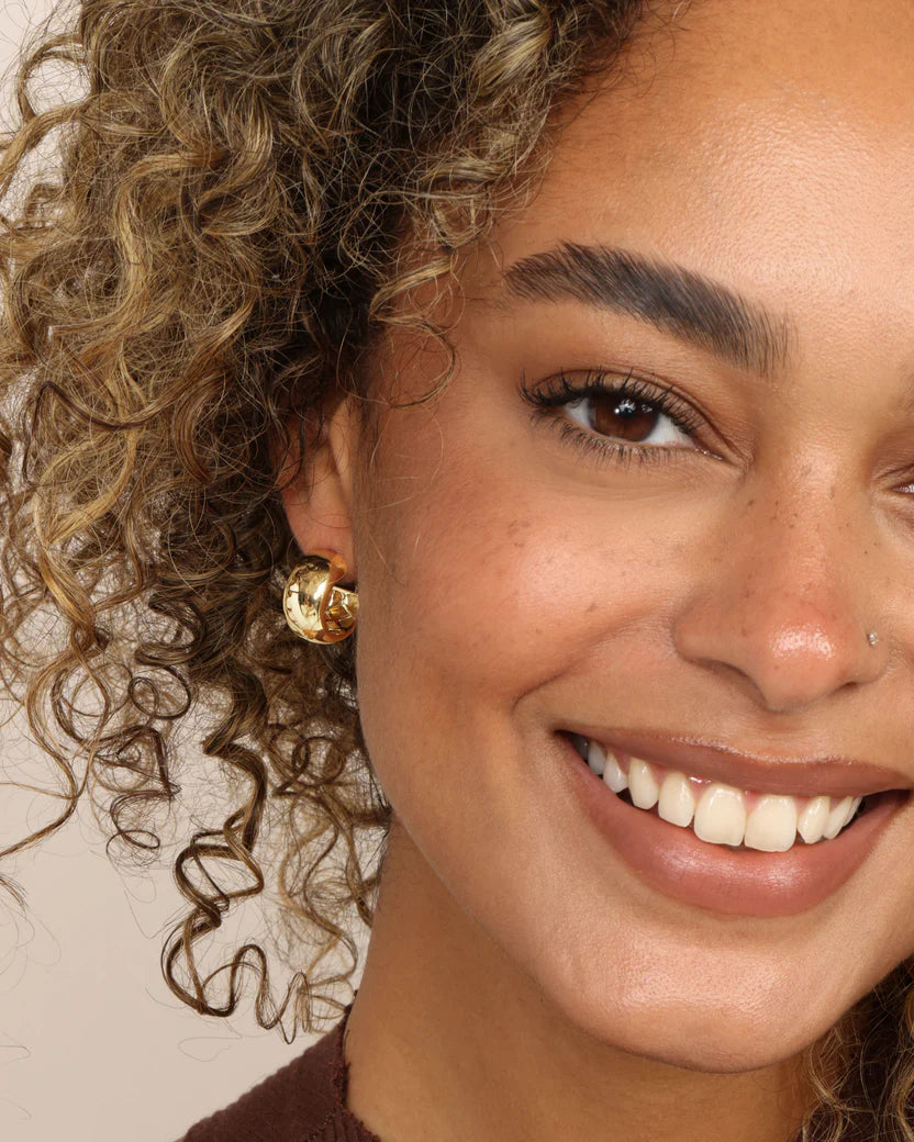 She's So Smooth Baby Hoops