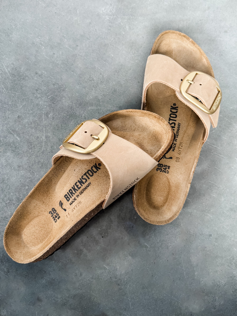 Madrid Big Buckle Nubuck Leather