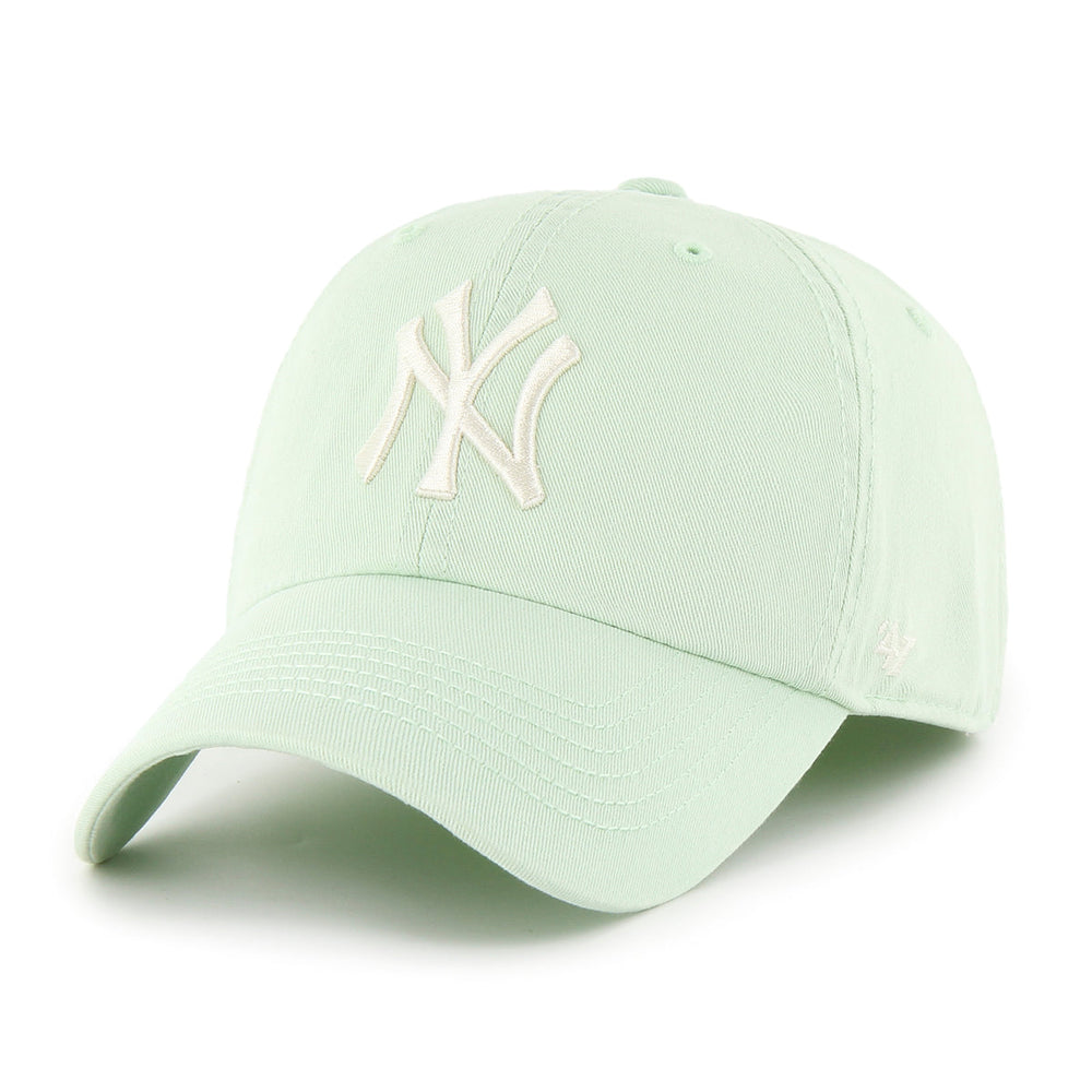 NY Yankees Clean Up Baseball Hat