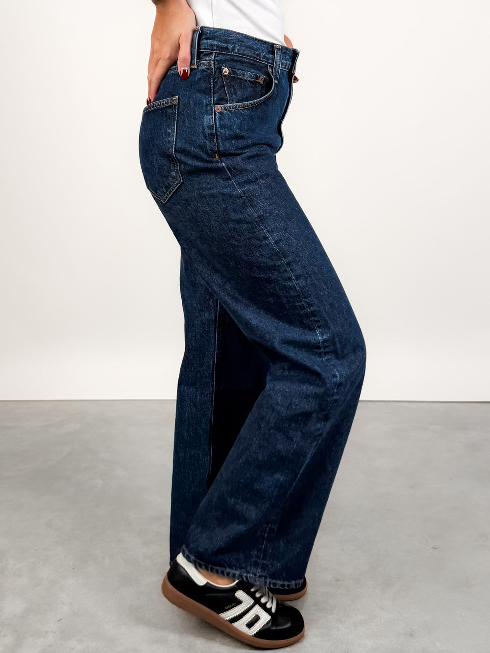 Low Curve Jean in Pendulum