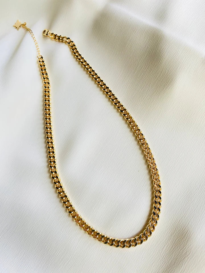 Este Cuban Chain Layering Necklace