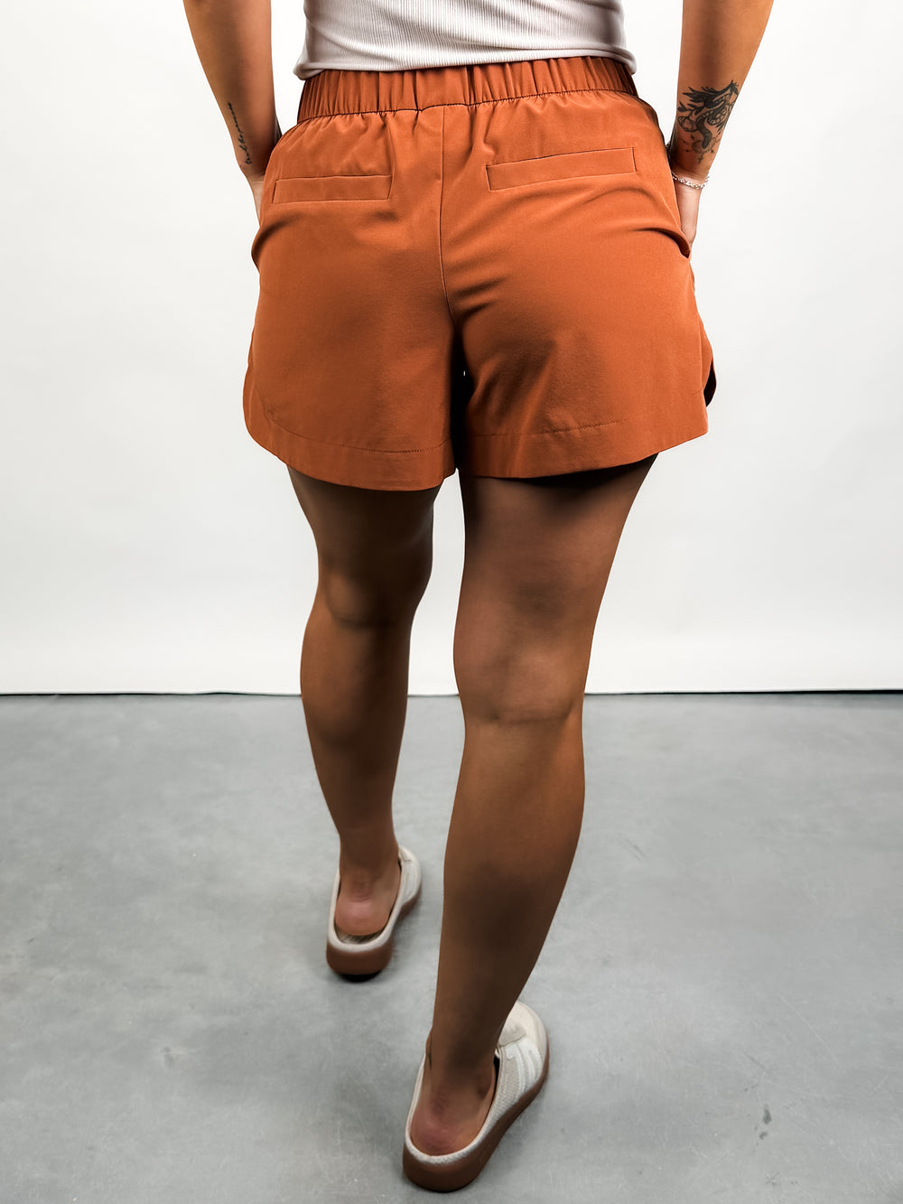 Nila Mid Rise Short 3  in