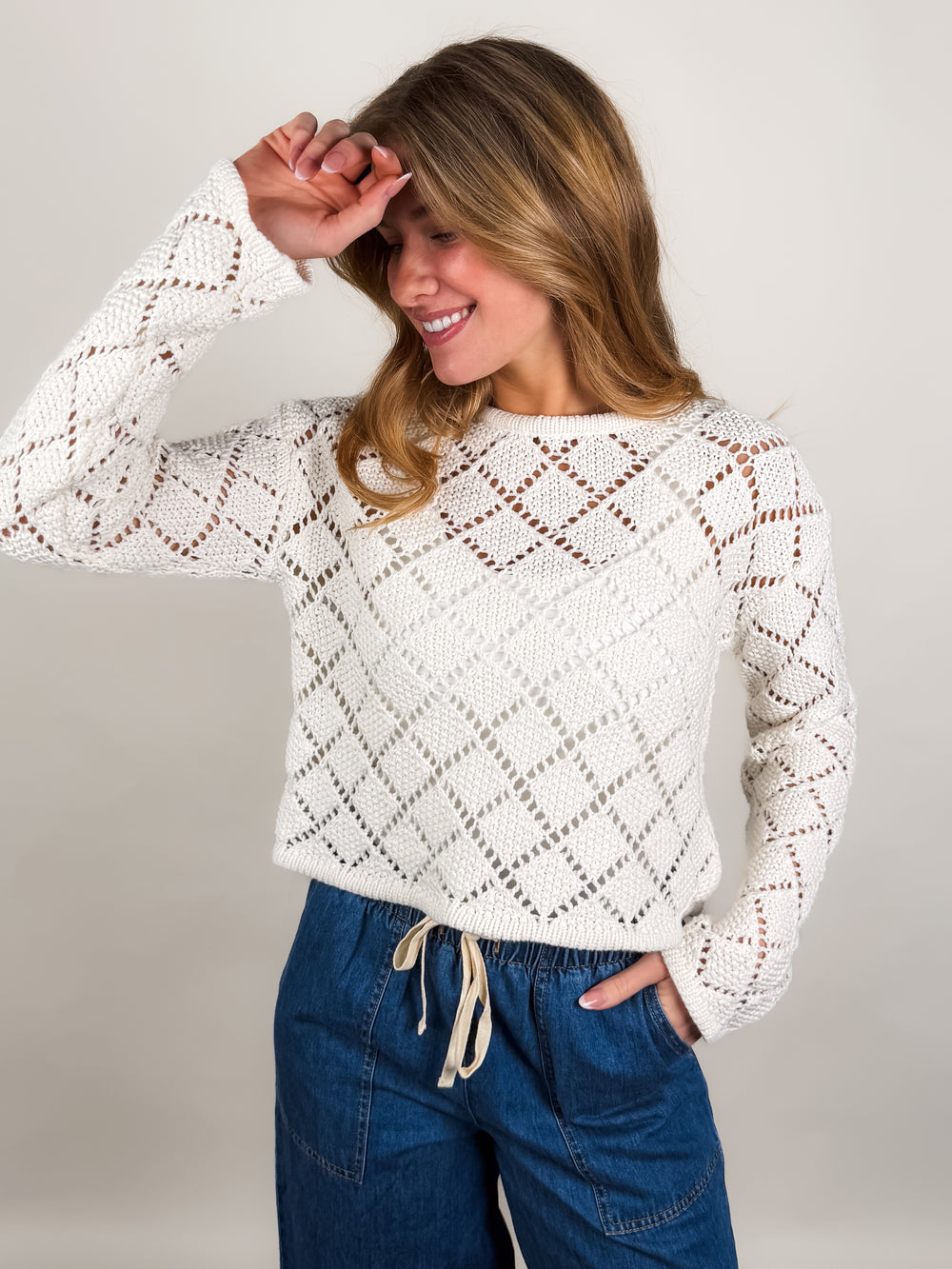 Hullen Crochet Sweater