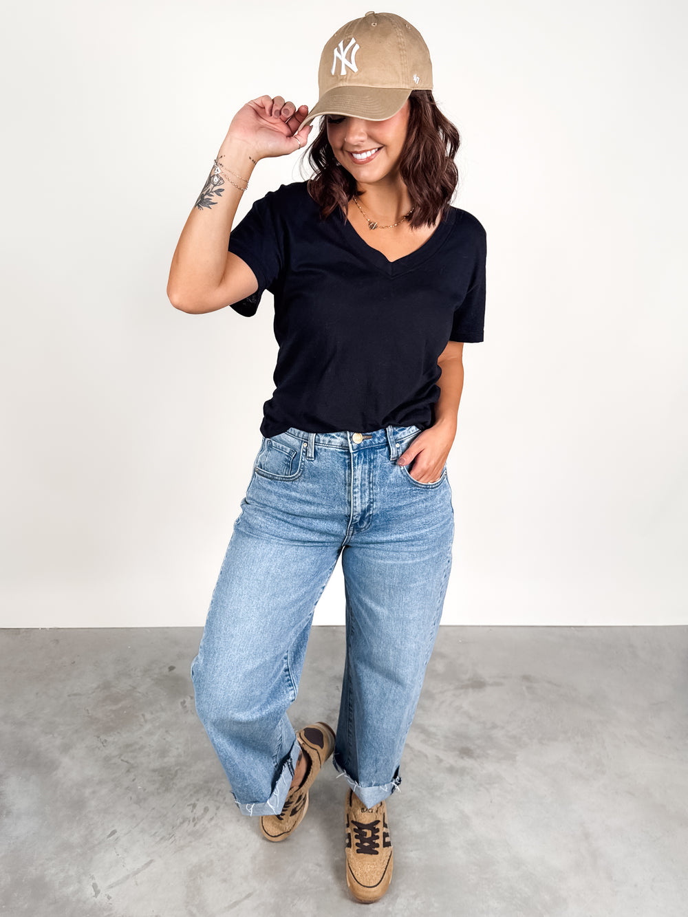 Hendrix V Neck Tee Essentials