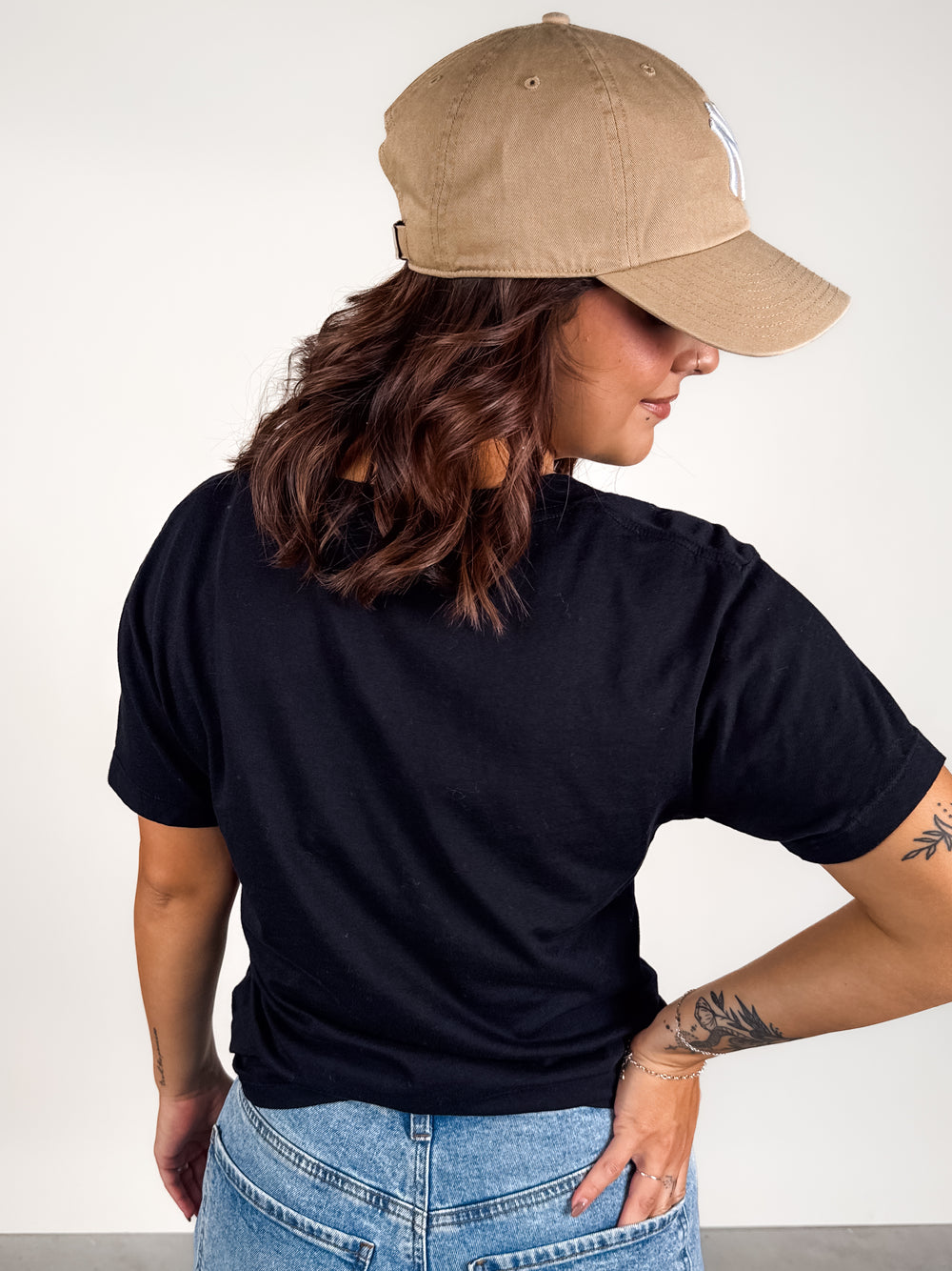 Hendrix V Neck Tee Essentials