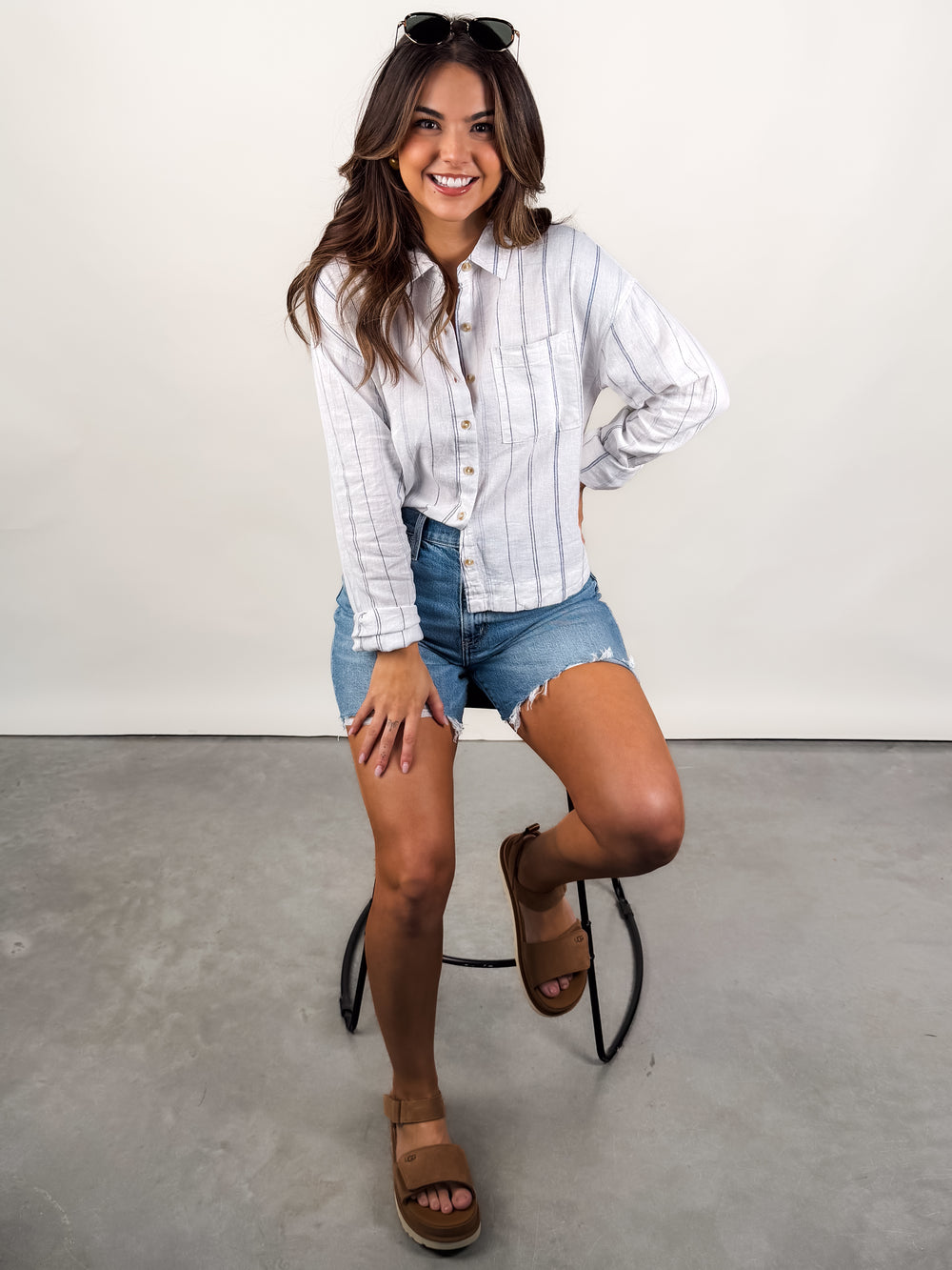 spring button down top