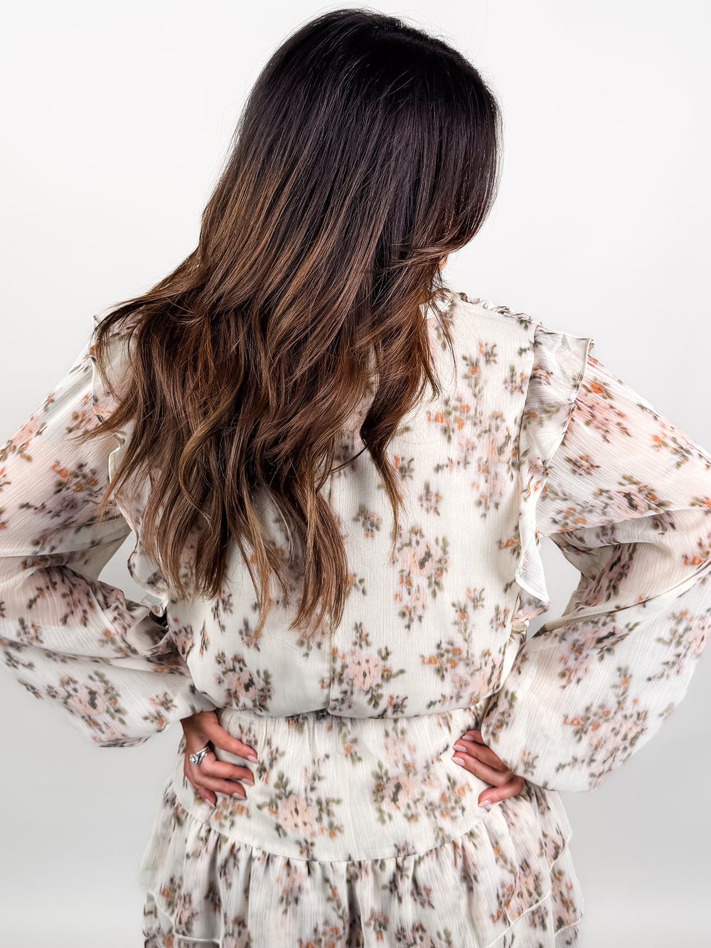 Elfi Yoryu Crinkle Chiffon LS Top