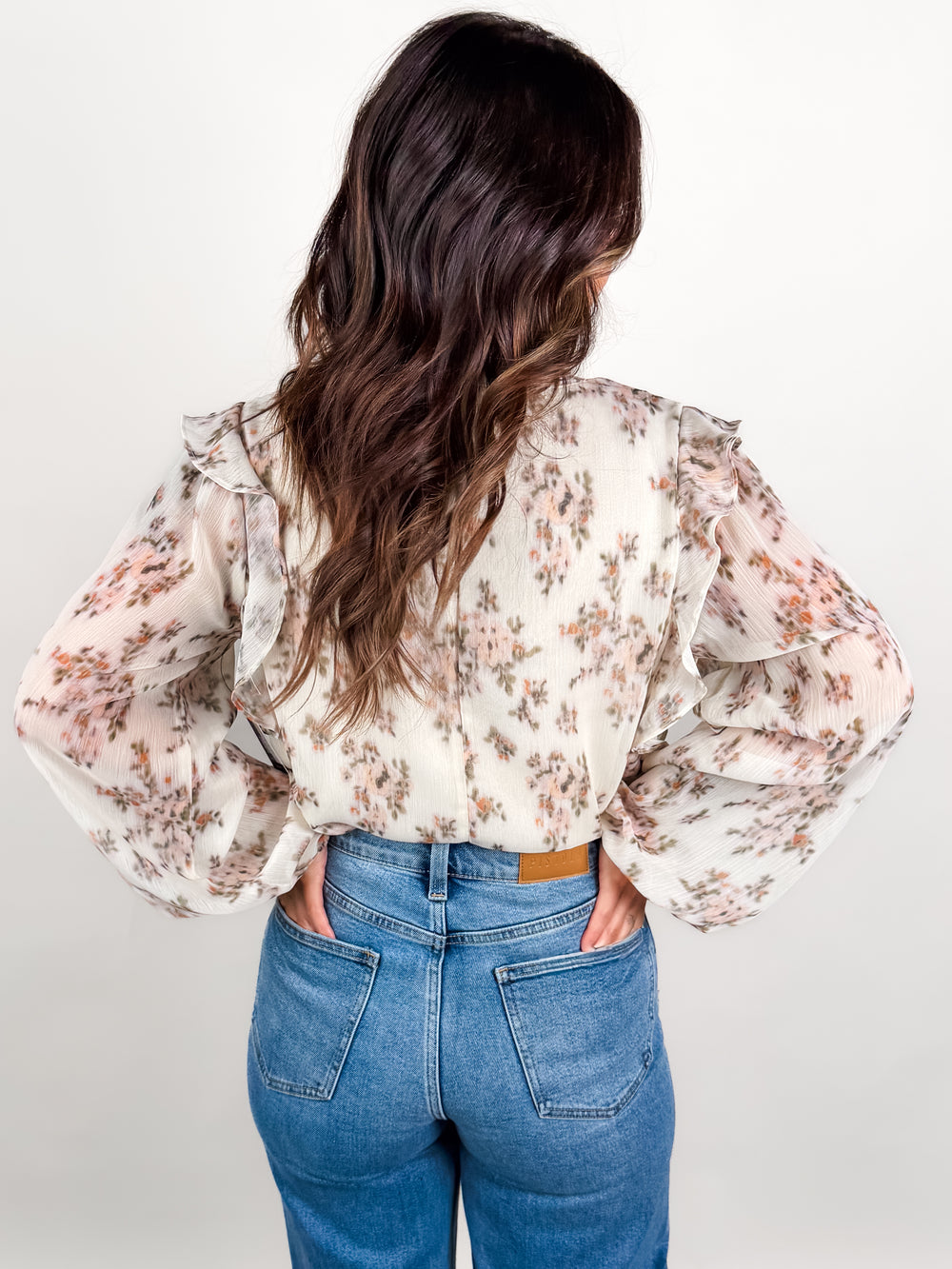 Elfi Yoryu Crinkle Chiffon LS Top