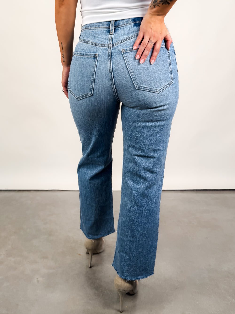 Sundaze Crop High Rise Straight in Marina Vintage