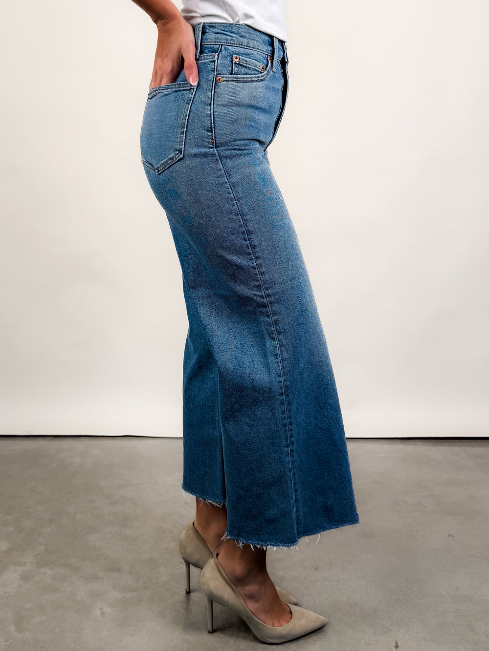 Lana Crop High Rise Ultra-Wide Leg Jean in Wild Heart