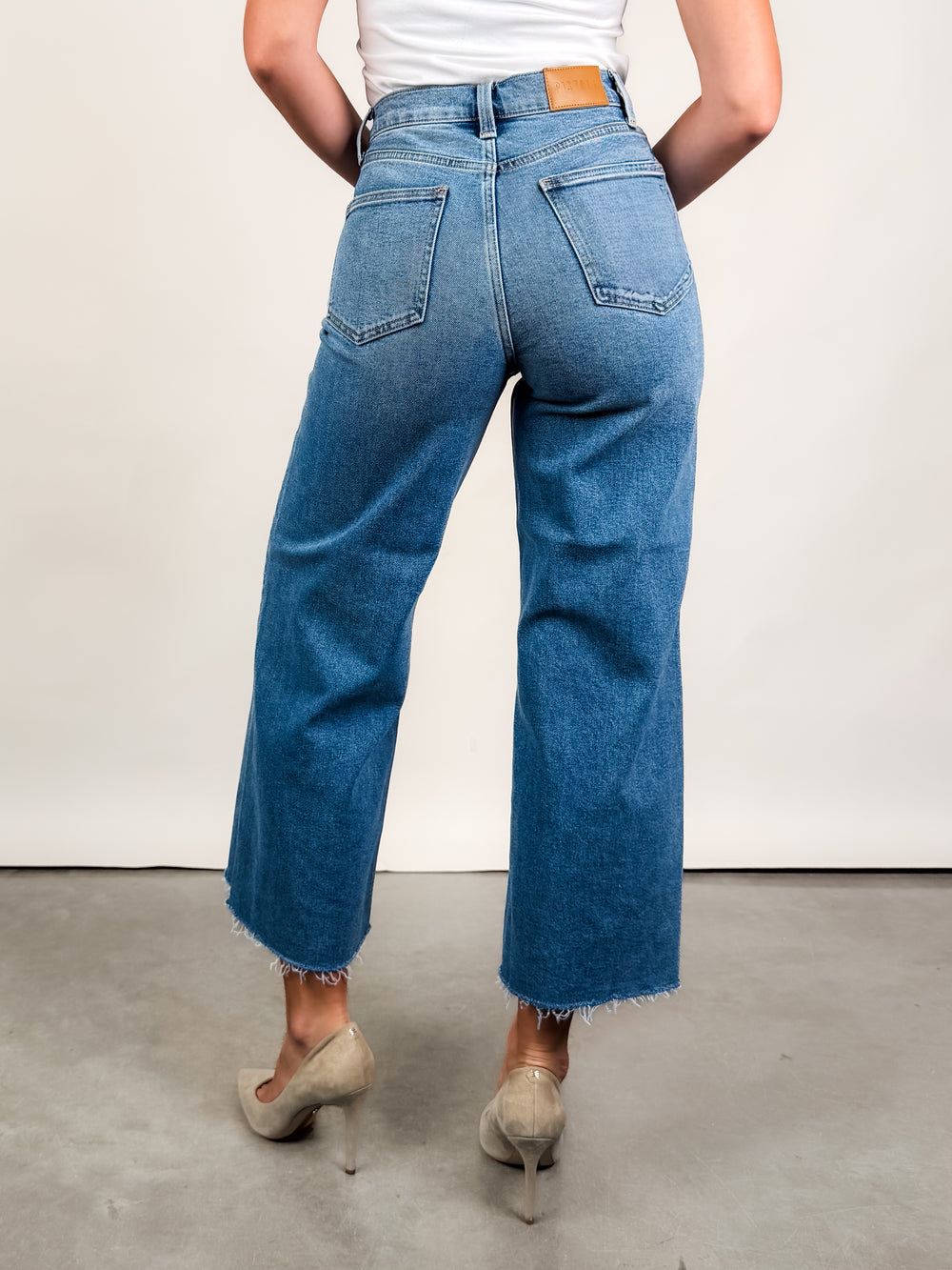 Lana Crop High Rise Ultra-Wide Leg Jean in Wild Heart
