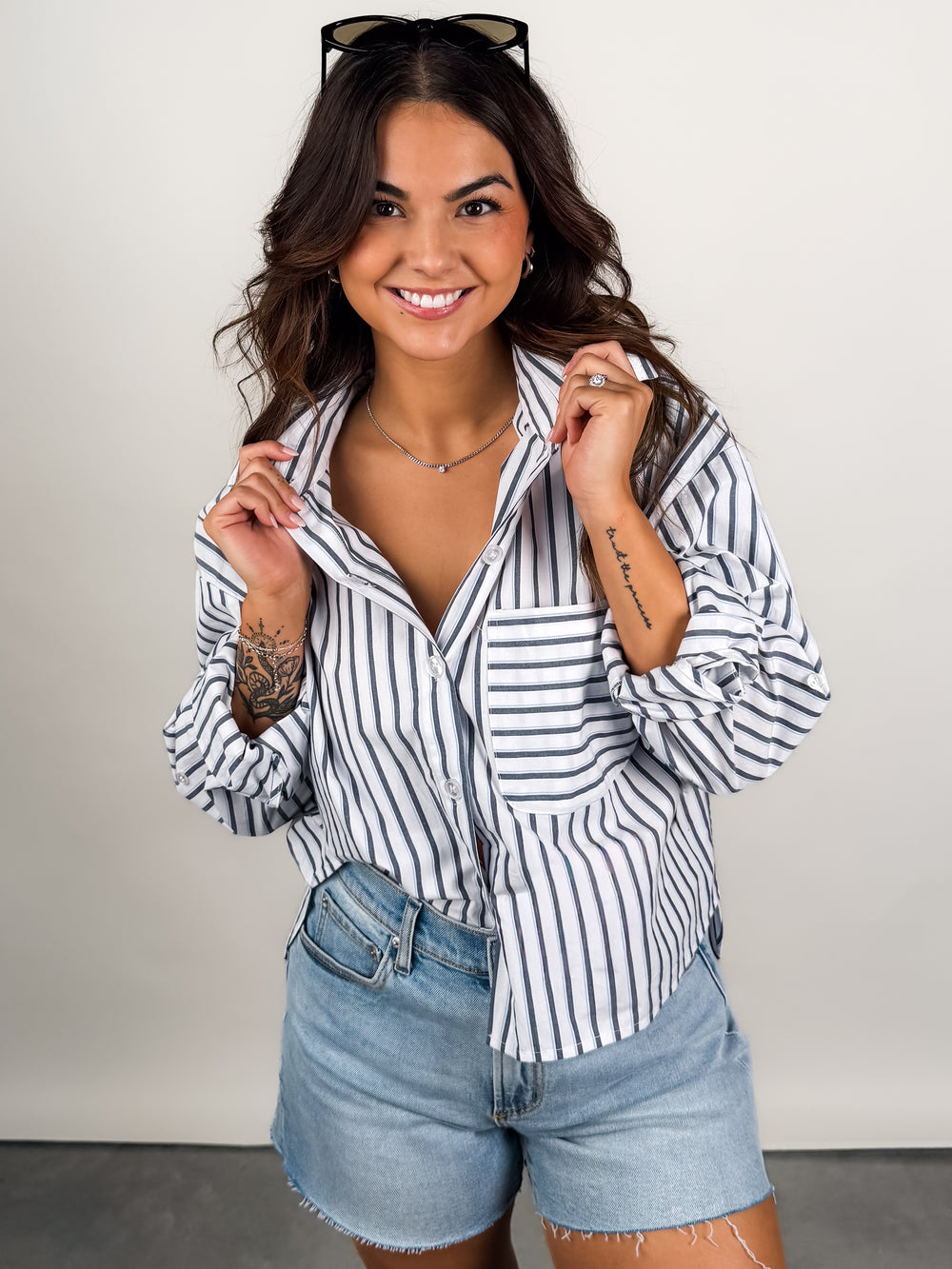 Kerwin Crisp Poplin LS Hi-Low Shirt