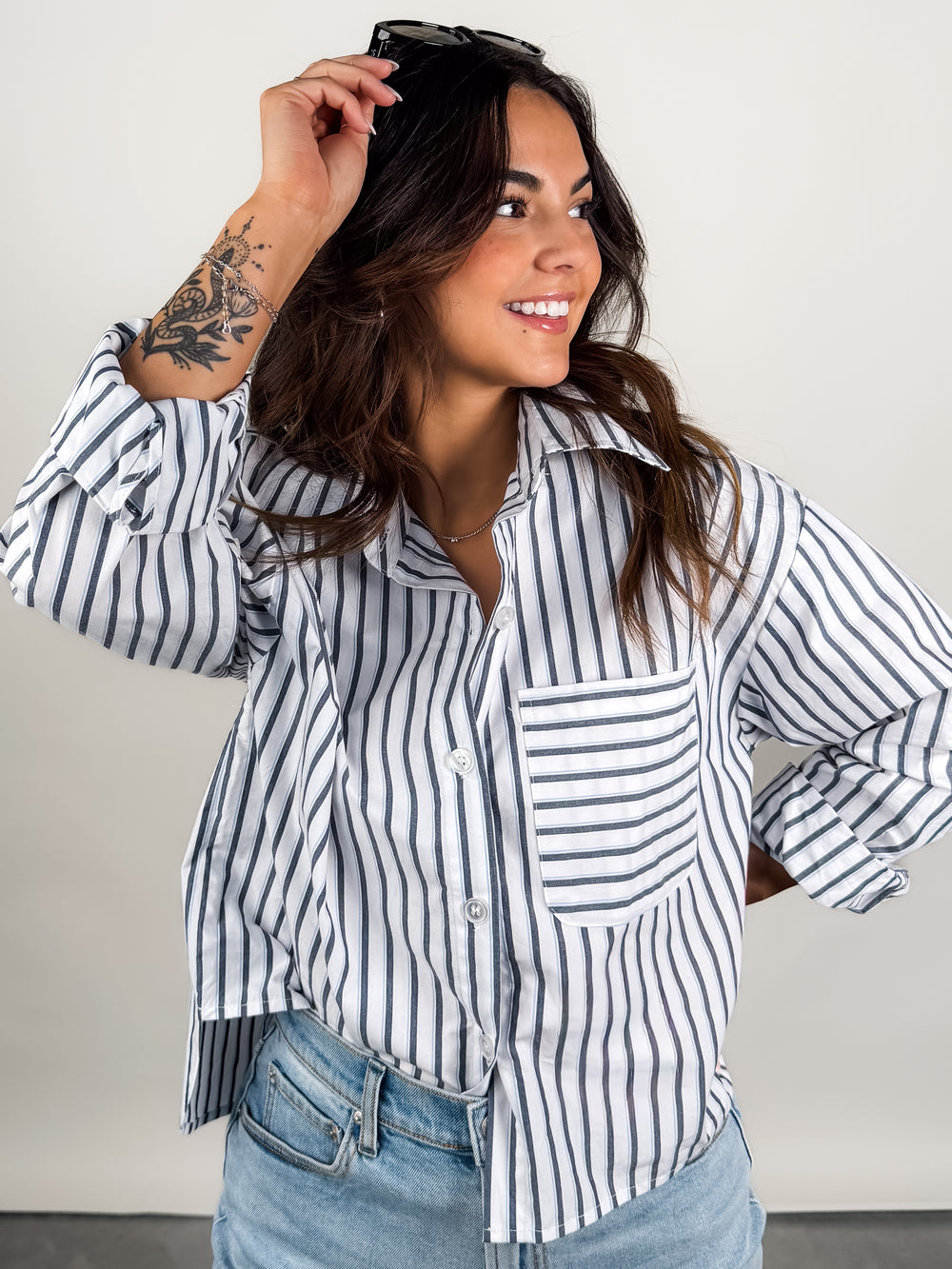 Kerwin Crisp Poplin LS Hi-Low Shirt