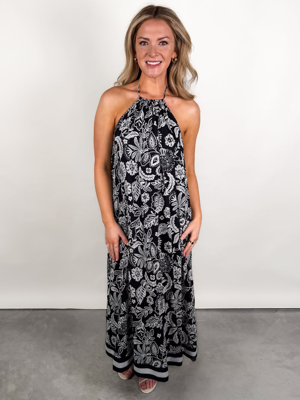 Viento Luz Floral Midi Dress