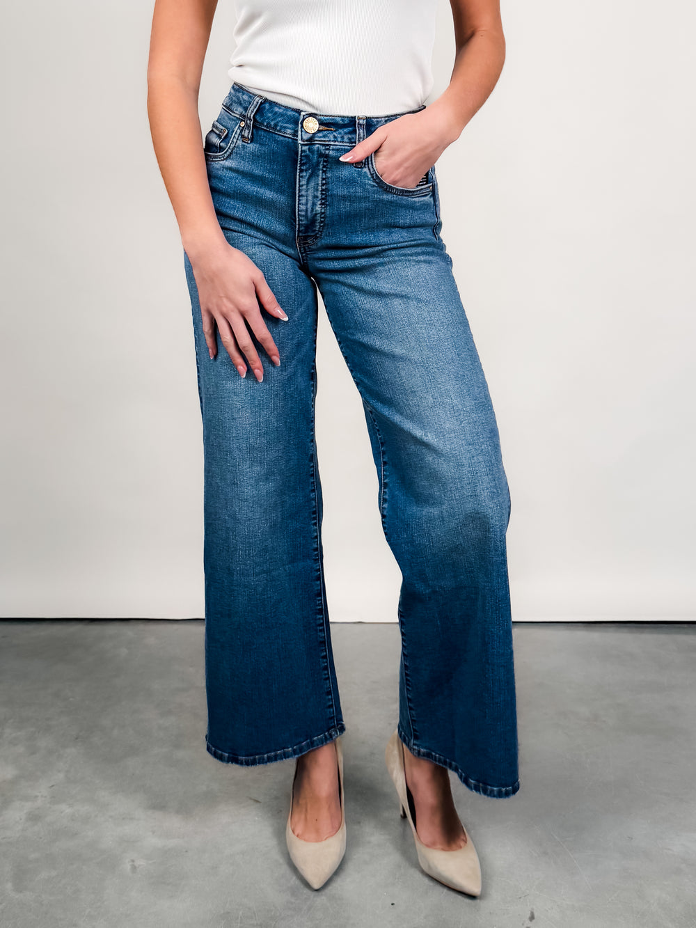 Maya High Rise Fab Ab Wide Leg