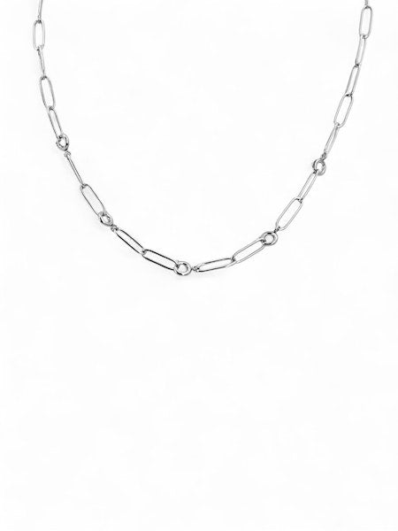 Off The Hook Clasp Necklace