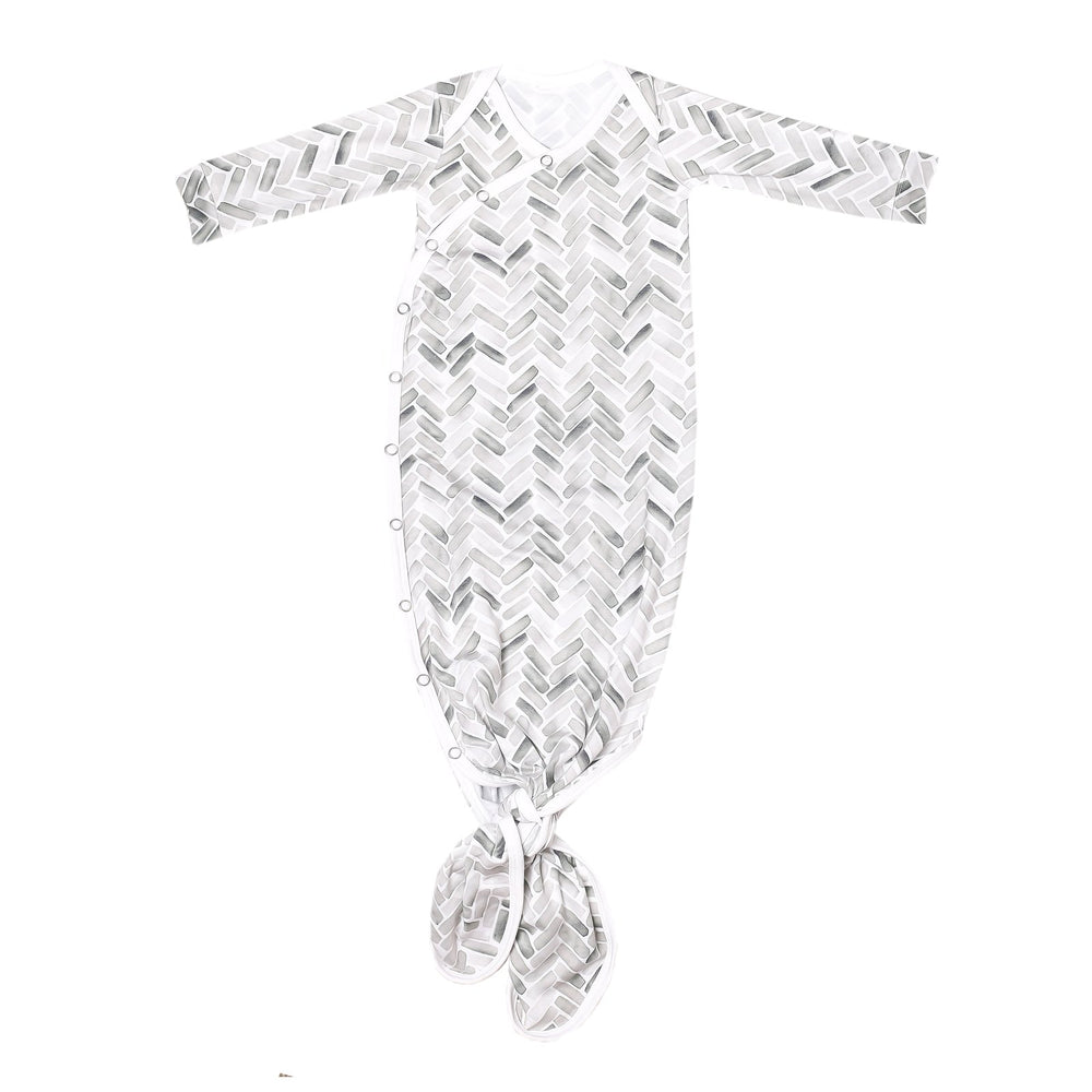 Newborn Knotted Gown