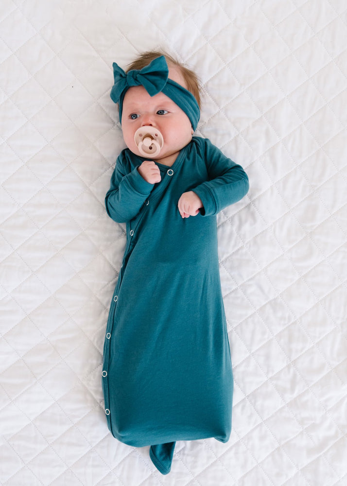 Newborn Knotted Gown