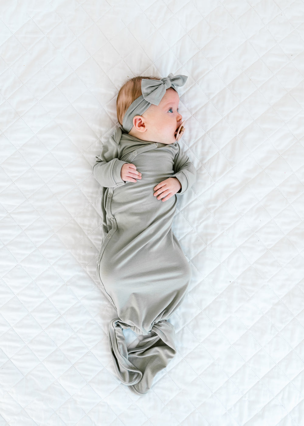 Newborn Knotted Gown