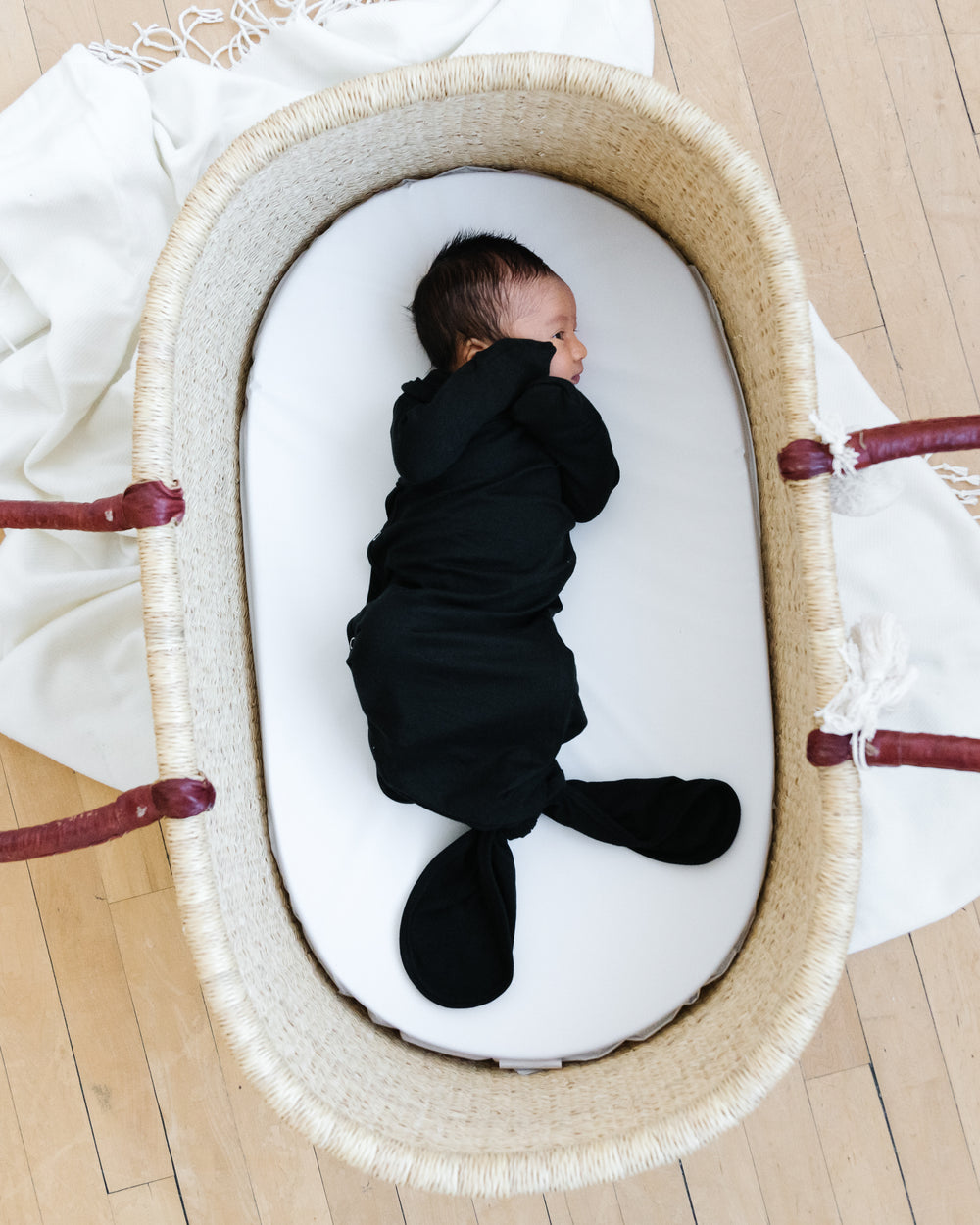 Newborn Knotted Gown